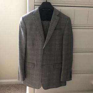 Men’s Gray Stafford Suit